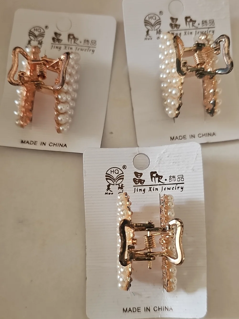 Pearl-Trim Gold Hair Claw Clip 3 Pcs.